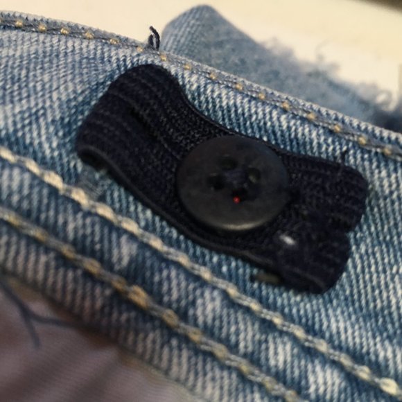 Jordache Raw Hem Denim shorts, Sequin "Hi" - size 6 - Picture 5 of 6